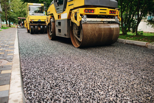 Best Professional Driveway Pavers  in Hanover Park, IL